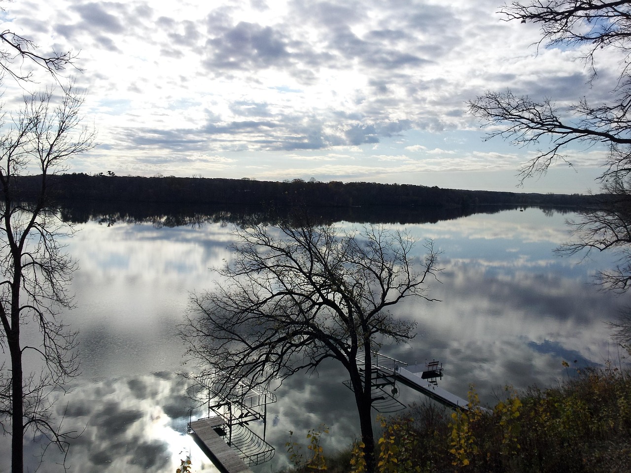 Elbow Lake